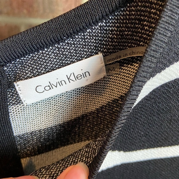 Abstract Striped Calvin Klein Dress, Size M - Picture 2 of 6